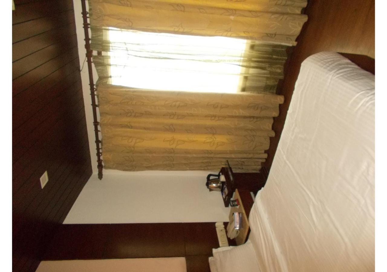 Hotel The Imperial Square à Mussoorie Extérieur photo
