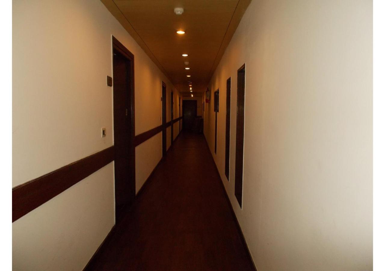 Hotel The Imperial Square à Mussoorie Extérieur photo